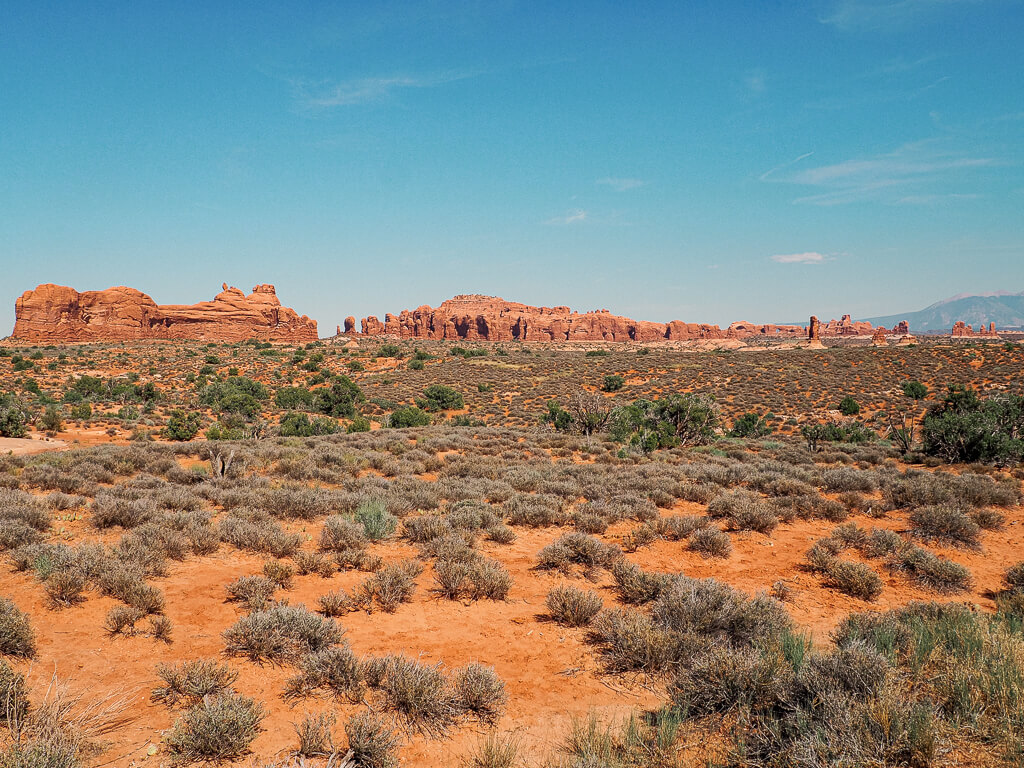 Arche's desert landscape